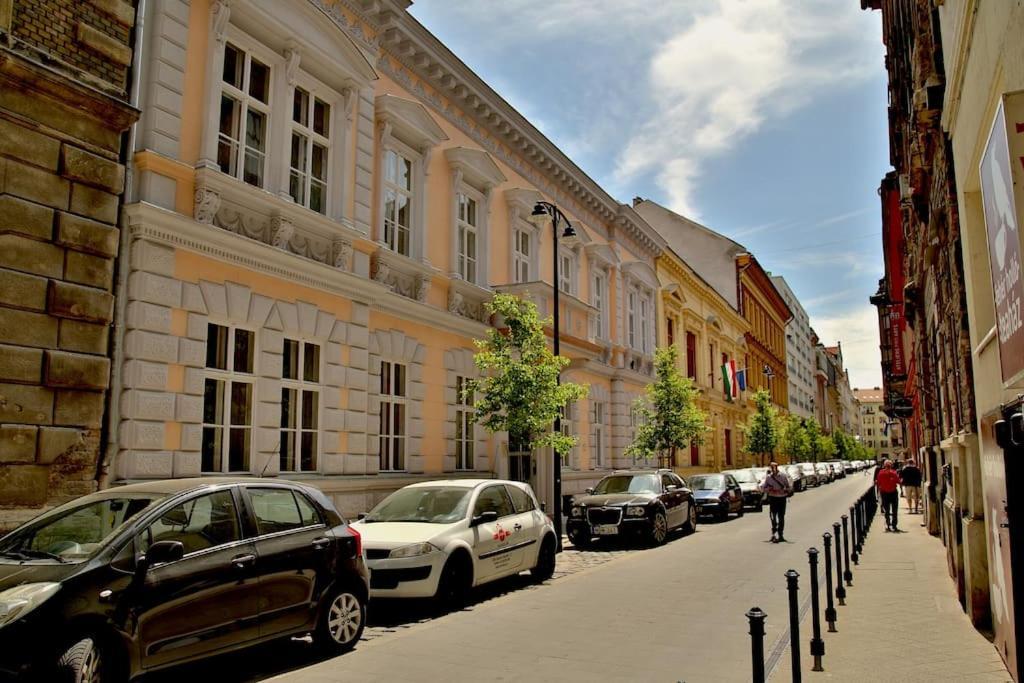 Silent Island - Beautiful Flat In Horanszky Str. * Budapest